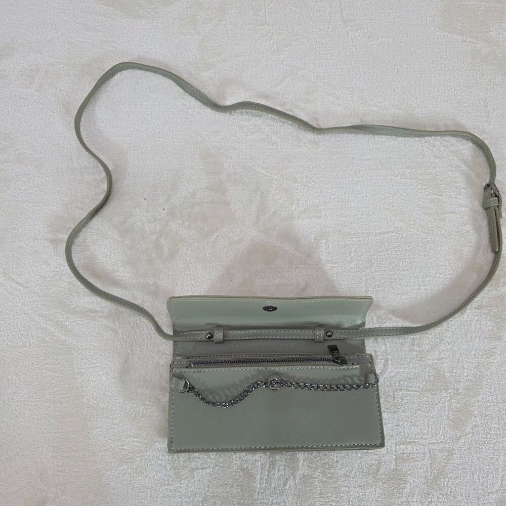 Steve Madden Olive Crossbody Bag Clutch Wallet w/ Chain and Strap Zipper Pocket - Picture 3 of 6